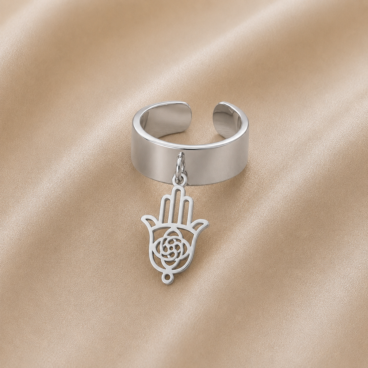 C-045 charm Main de Fatma argenté