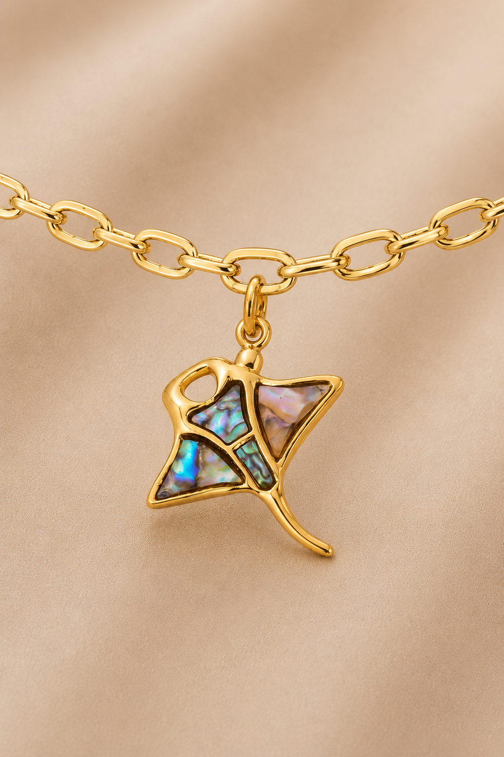 C-050 charm Aile nacrée