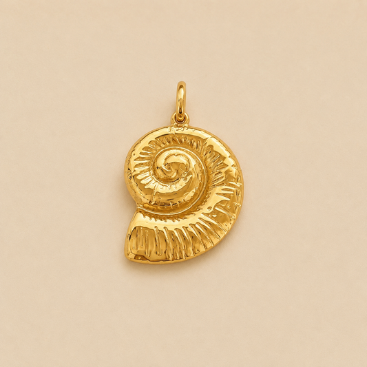 C-030 charm Coquillage doré