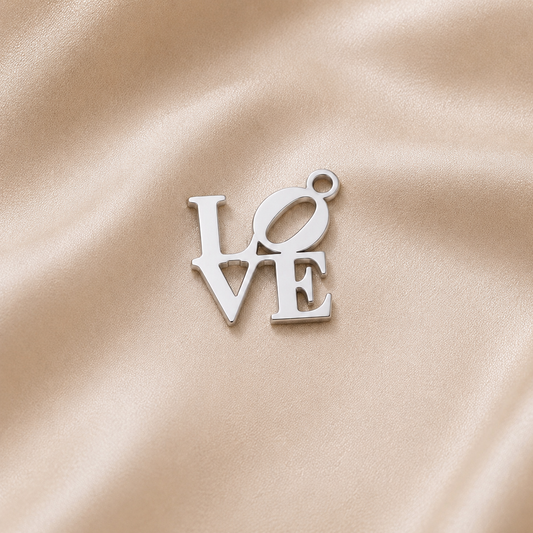 C-055 charm LOVE argenté