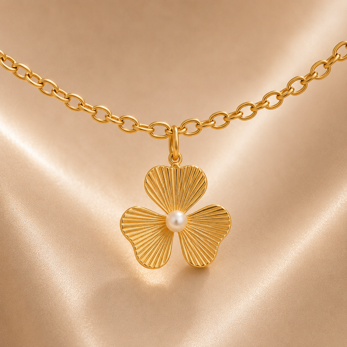 C-062 charm Trèfle à trois feuilles