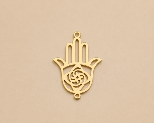 C-044 charm Main de Fatma
