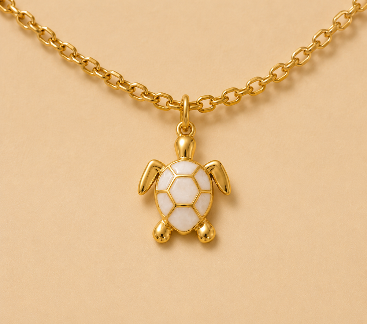 C-020 Charm Tortue Nacrée