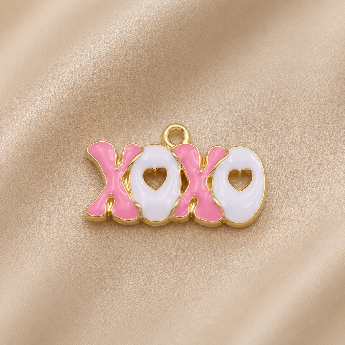 C-008  Charm XoXo rose et blanc