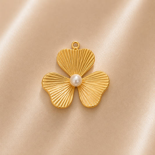 C-062 charm Trèfle à trois feuilles