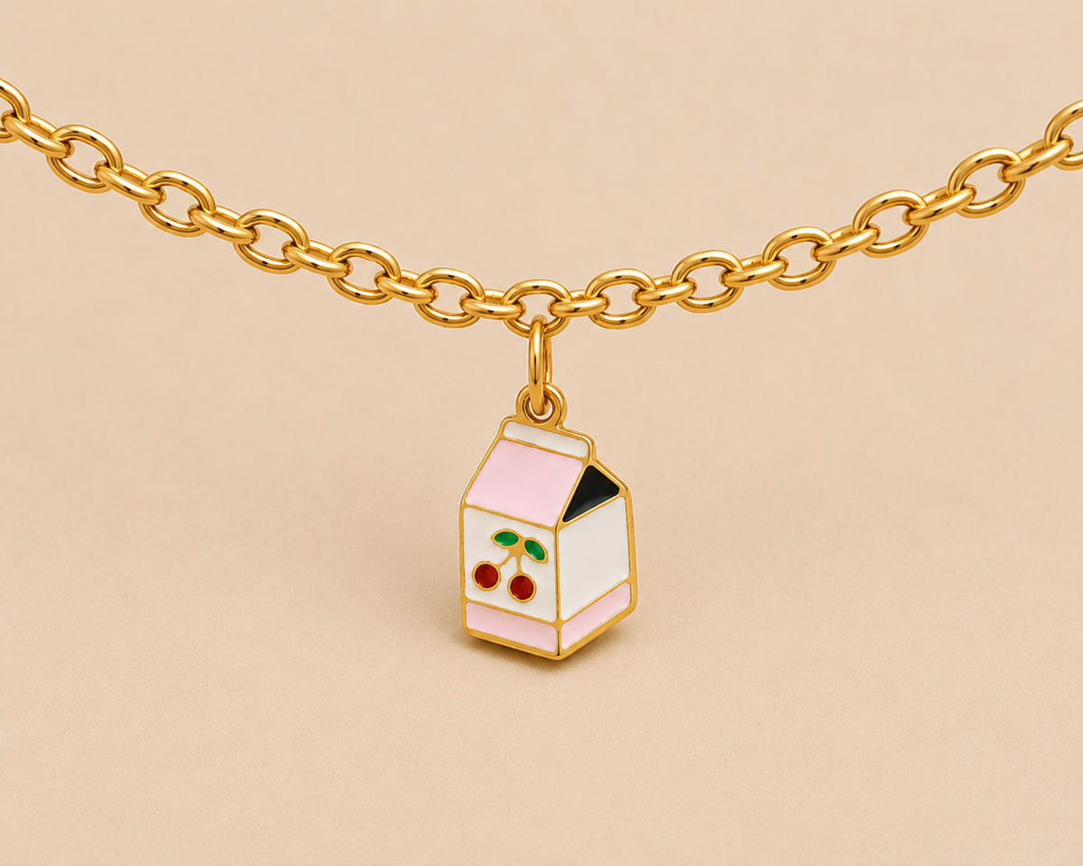 C-032 charm Lait cerise
