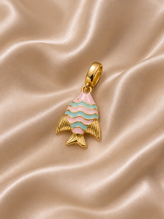 C-058 charm Poisson coloré