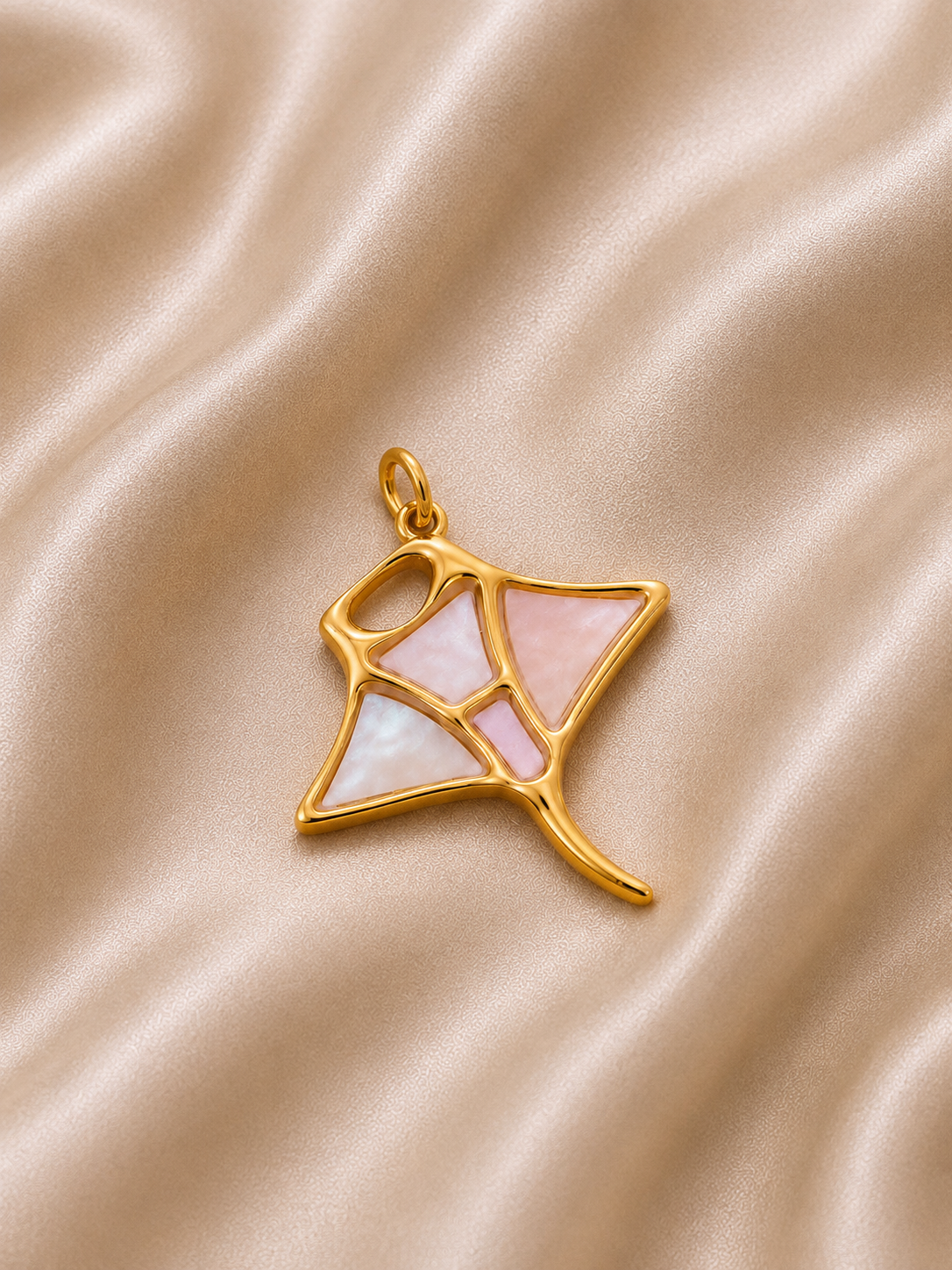 C-052 charm Raie nacrée